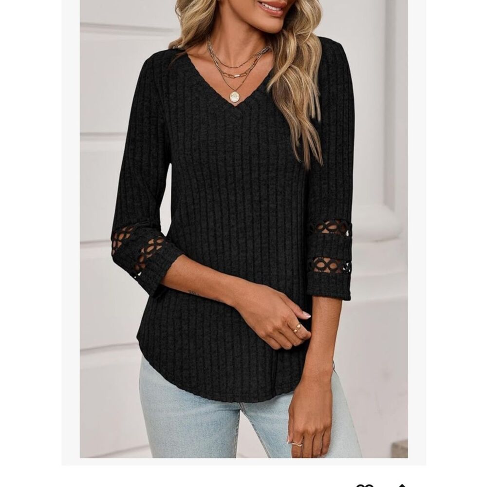 NWT Pretty Garden Size Med Women's Black V-Neck Knit Sweater - Picture 2 of 3